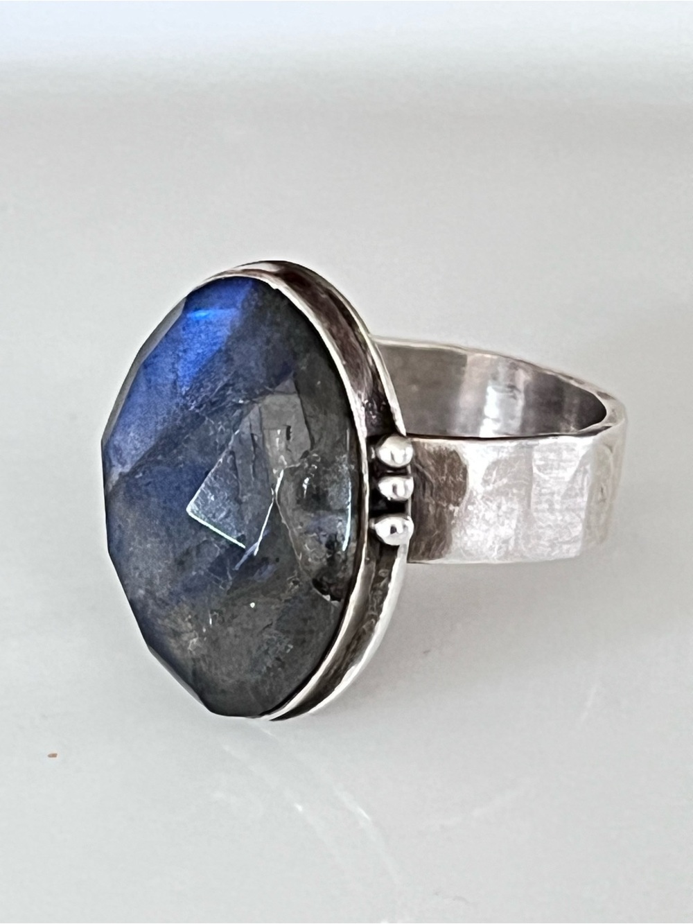 Sterling Silver Labradorite Statement Ring - Blue Gray Gemstone